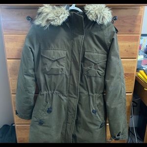 Aritzia Community Parka
